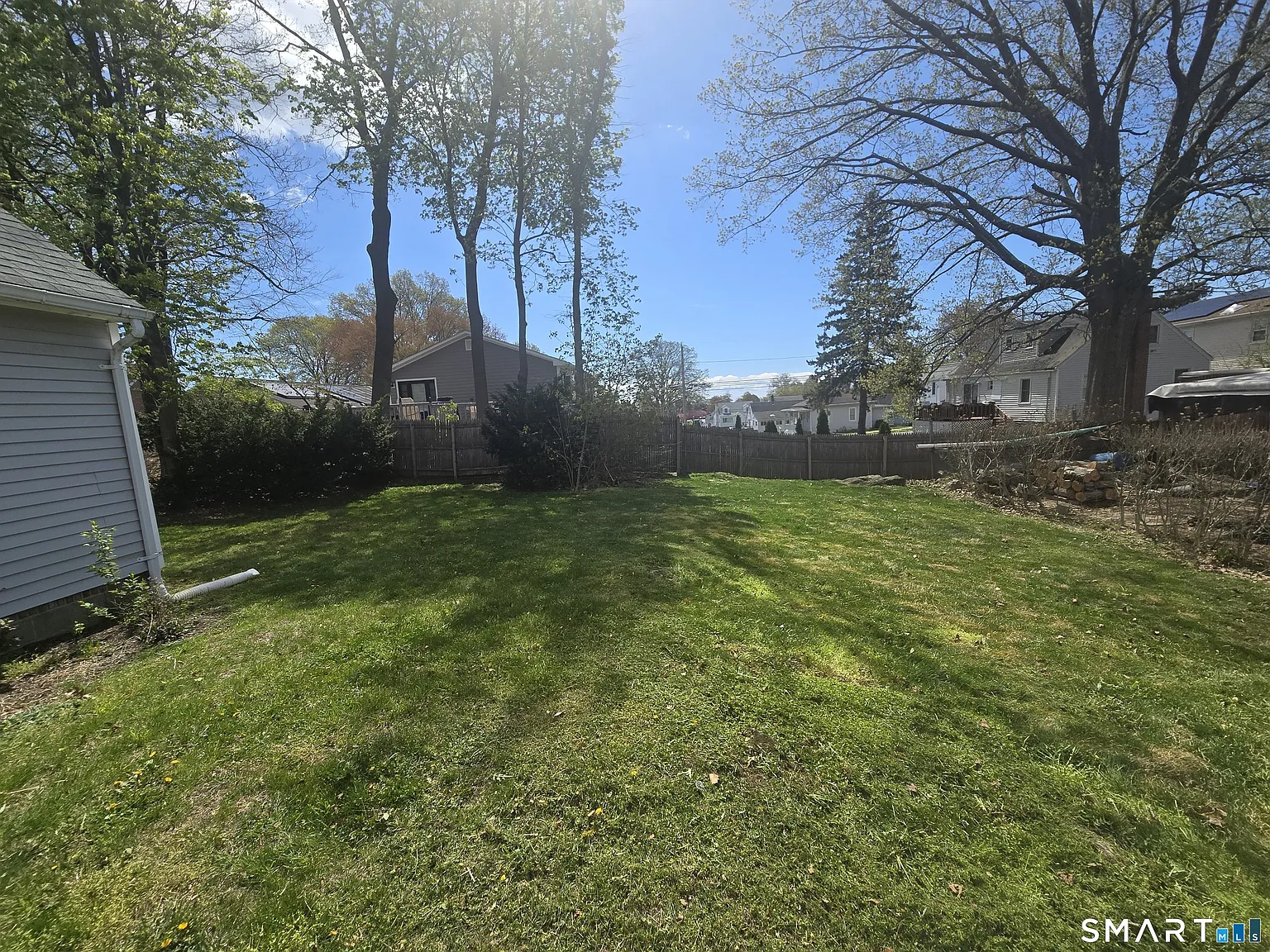3 bed, 1.0 bath, 1116 sqft, $3,200 — Photo 4