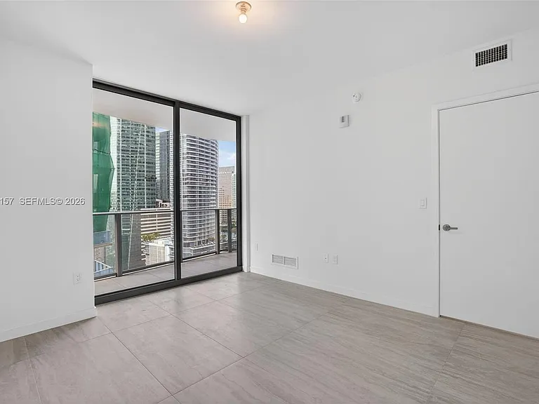 77 SE 5th St #2705 — Photo 12