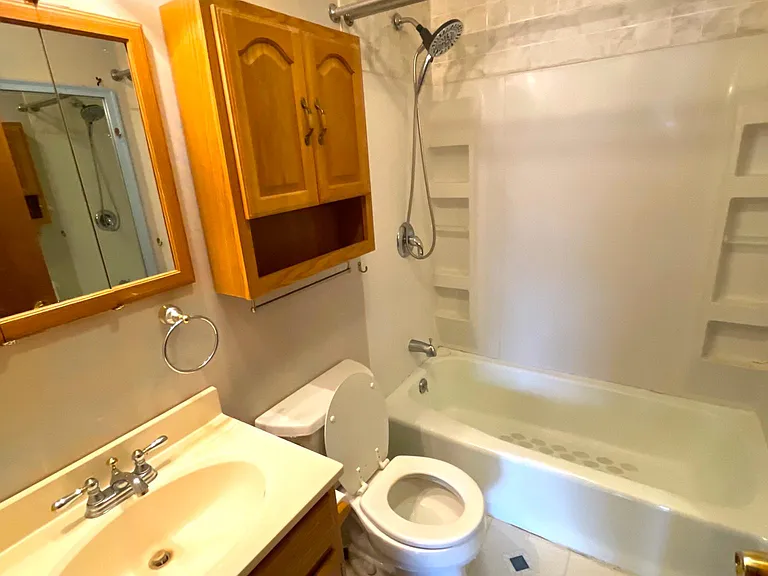 7943 Anderson Ave NE — Photo 17