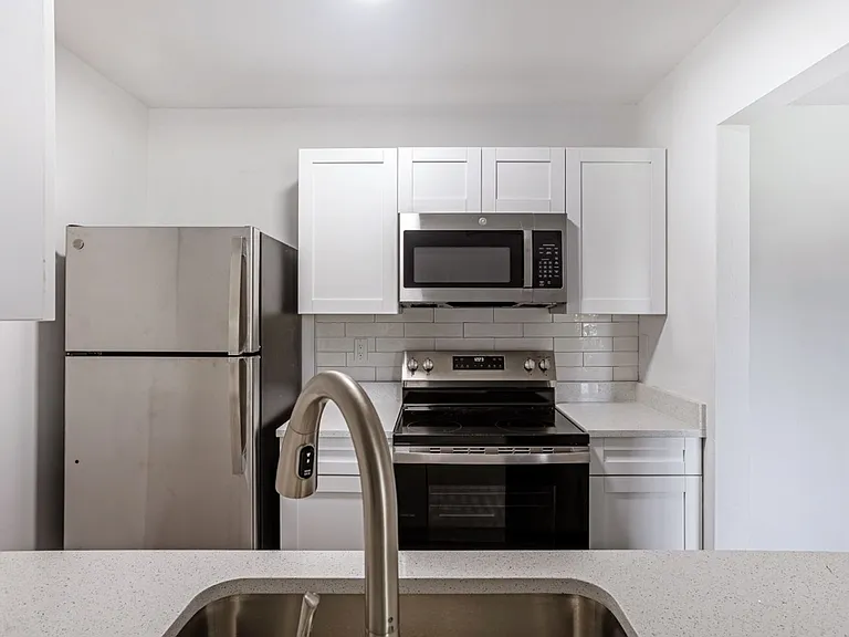 1801 Brantley Rd — Photo 36