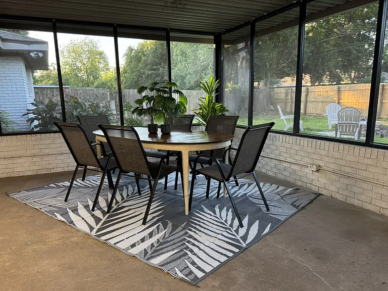 214 Sunny Ln — Photo 30