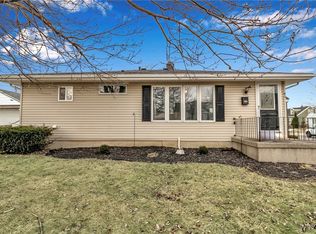 41 Treadwell Rd, Tonawanda, NY 14150