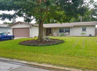 6872 15th St S, Saint Petersburg, FL 33705