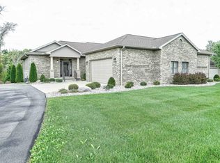 4274 Evergreen Rd #14, Adrian, MI 49221