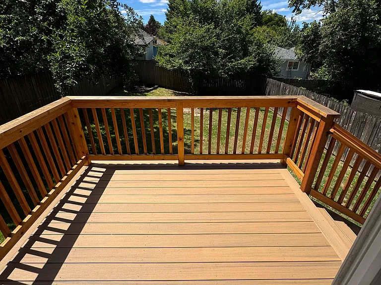 249 SE Elliott Ave — Photo 3