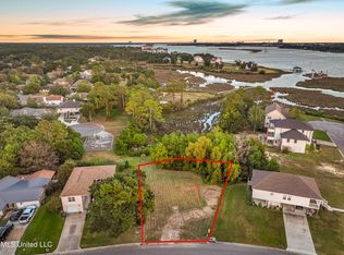 1931 Bayside Dr #182, Biloxi, MS 39532