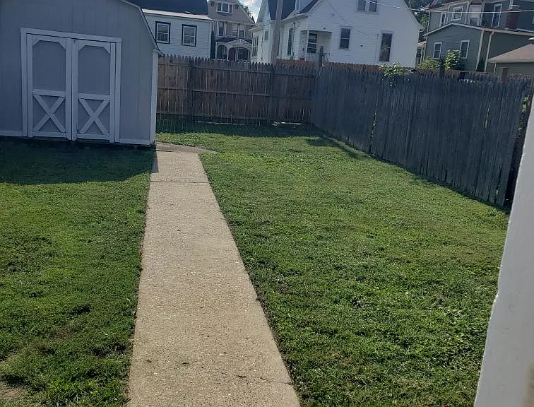 817 Catherine Pl — Photo 15