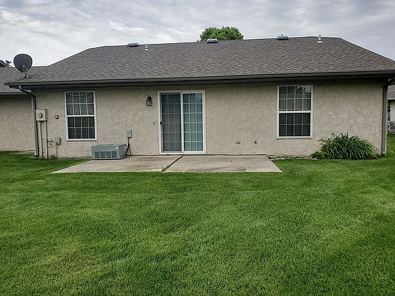 2nd image of 2715 Newtowne Dr