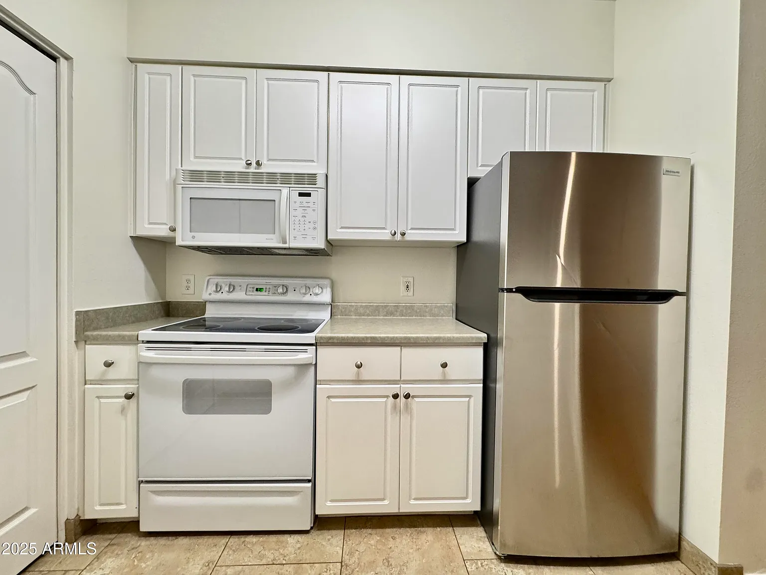2 bed, 2.0 bath, 935 sqft, $1,650 — Photo 4