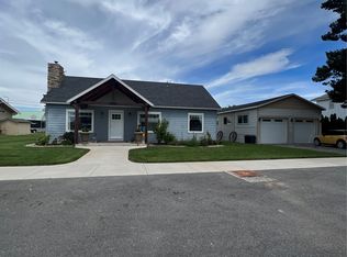 405 E Ash St, Waterville, WA 98858