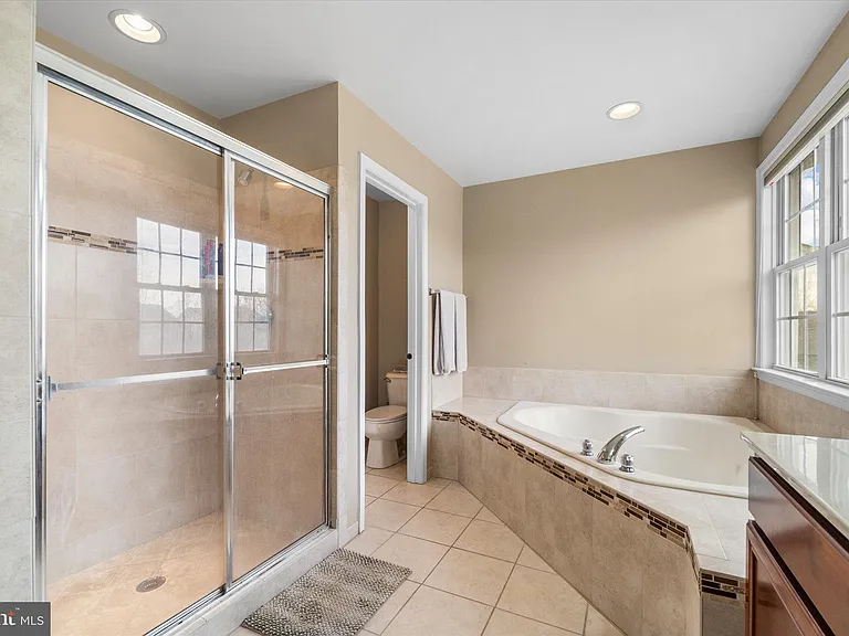 15119 Kroll Ln — Photo 25