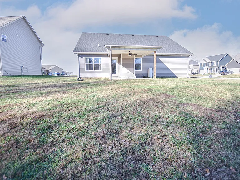 101 Cotton Ct — Photo 18