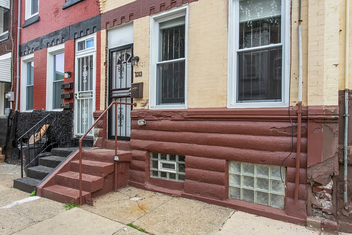 Building Photo - 2313 N Carlisle St
