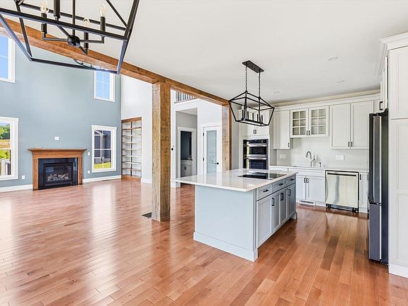 3rd image of 45 Roberts Drive #24