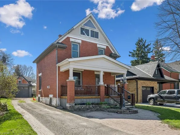 115 Allen St E, Waterloo, ON N2J 1J5