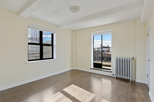 Rented by Oxford Property Group | media 17