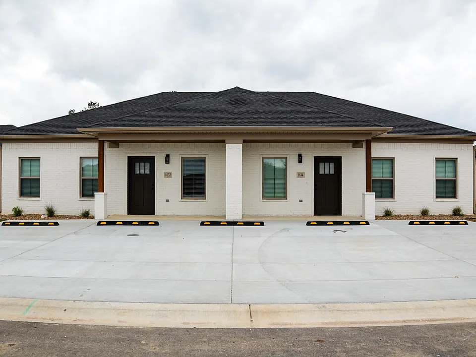 1504 Sage Court Sage Ct #1504