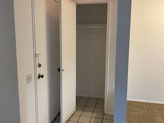 5th image of 7978 Mission Center Ct Unit D