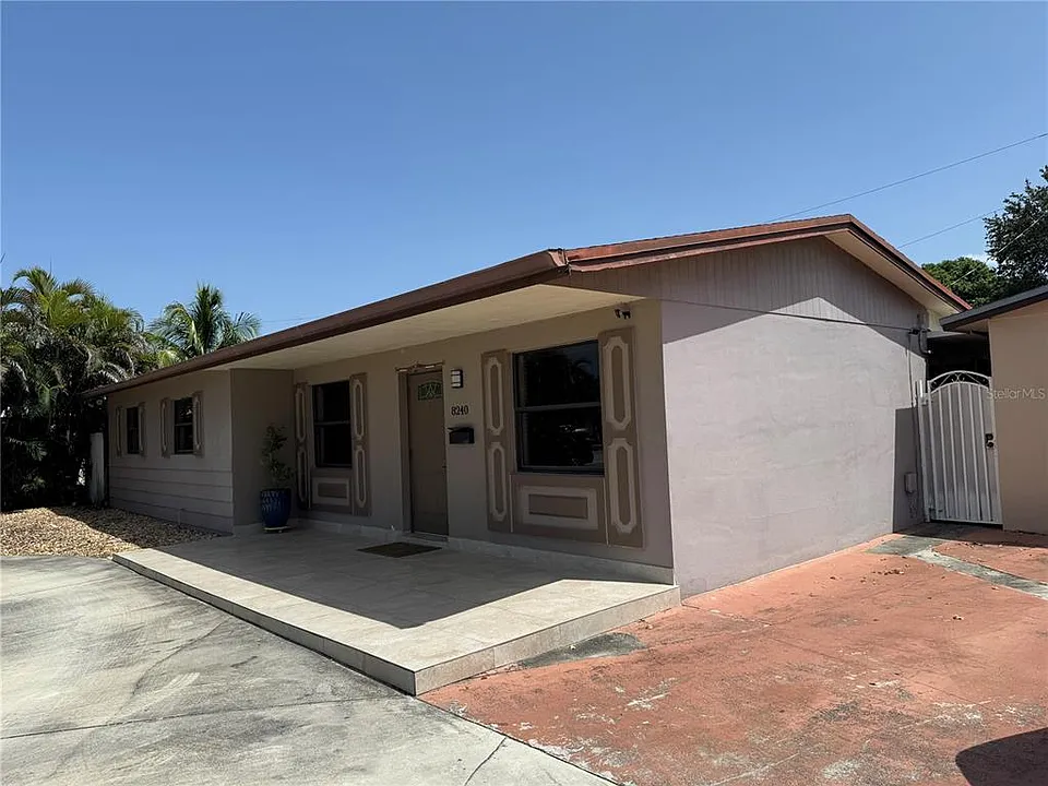 8240 NW 181st St