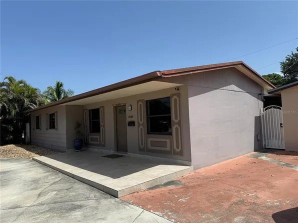 8240 NW 181st St, Hialeah, FL 33015