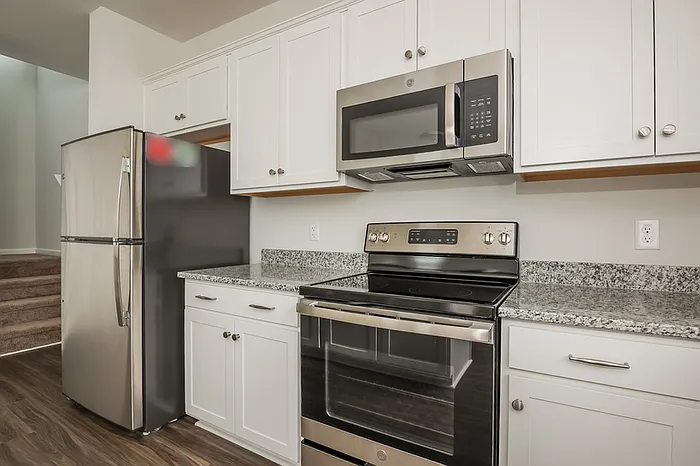111 Percheron Dr — Photo 7