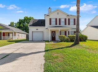 136 Blue Jasmine Ln, Summerville, SC 29483