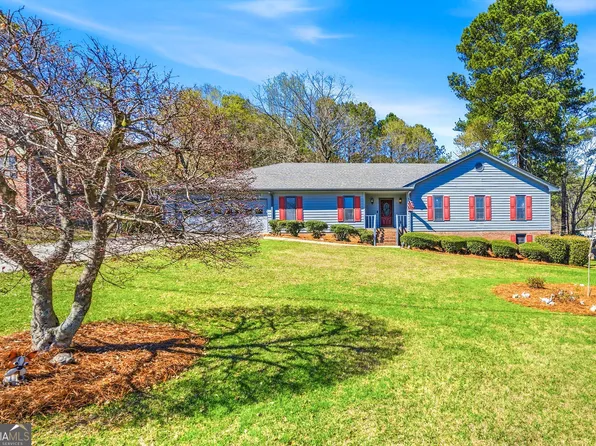 5215 Ashford Ct SW, Lilburn, GA 30047