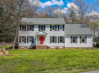 601 Coralview Ct, Midlothian, VA 23114