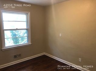 4202 Tyree Rd NW, Roanoke, VA 24017