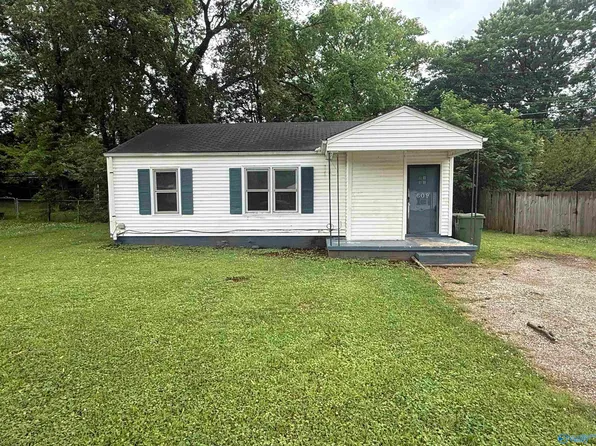 609 10th St NW, Huntsville, AL 35805