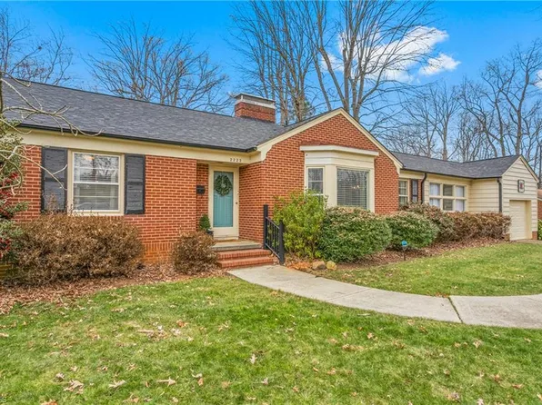 2223 Woodland Ave, Burlington, NC 27215