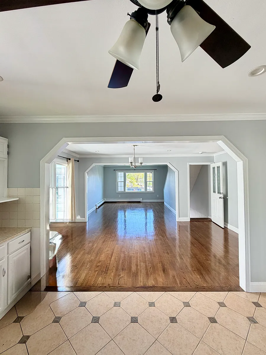 Building Photo - 29 Belmont Cir