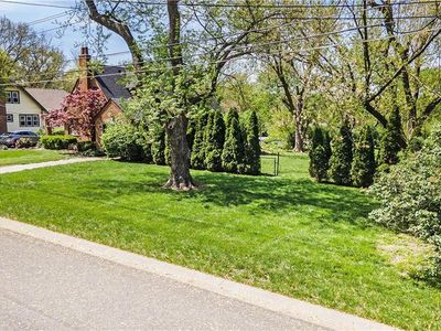 5232 Lowell St, Overland Park, KS, 66202