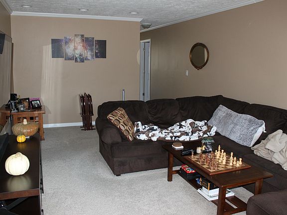 3rd image of 1511 Ensign Dr Unit B