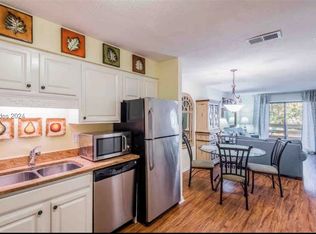 45 Folly Field Rd APT 13E, Hilton Head Island, SC 29928