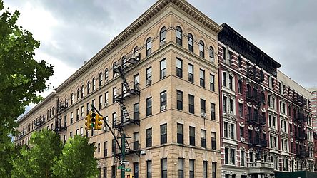 417 Manhattan Avenue in South Harlem