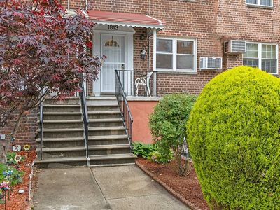 1813 Tomlinson Ave, Bronx, NY, 10461