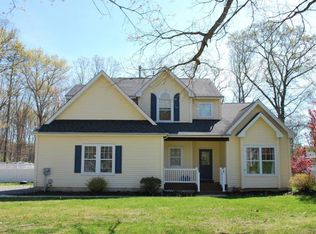 3 Country Woods Dr, New Egypt, NJ 08533