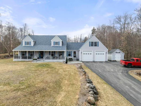 89 Chelsea Court, Henniker, NH 03242