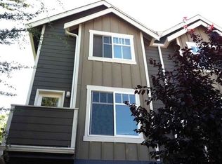 5260 Brooklyn Ave NE #A, Seattle, WA 98105