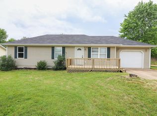 21903 Osage Ln, Lebanon, MO 65536