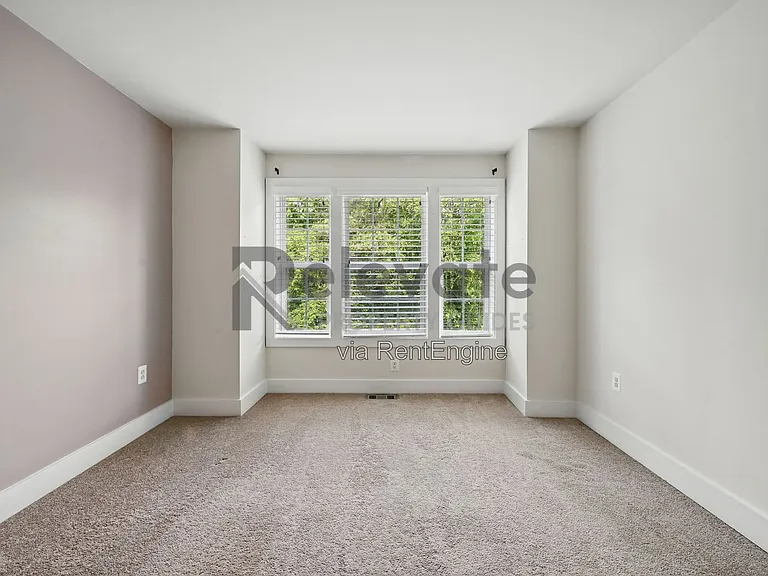 4227 Saunders Tavern Trl #B — Photo 26
