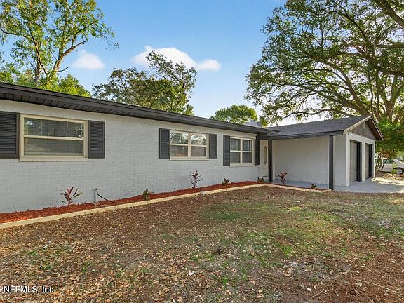 4th image of 8219 NEWPORT Road