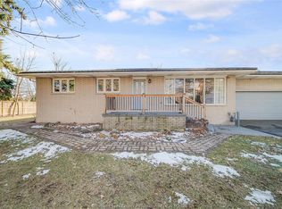 1055 Park St, Lakeshore, ON N8L0E1