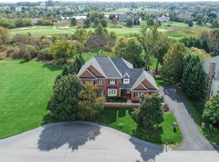 41334 Raspberry Dr, Leesburg, VA 20176