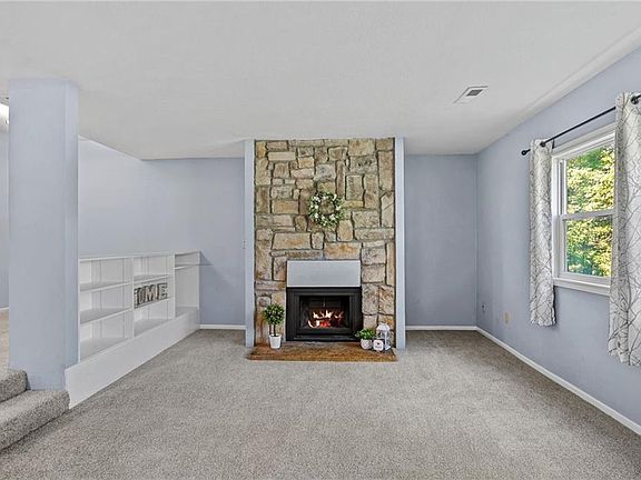 5th image of 1318 Westbrooke St