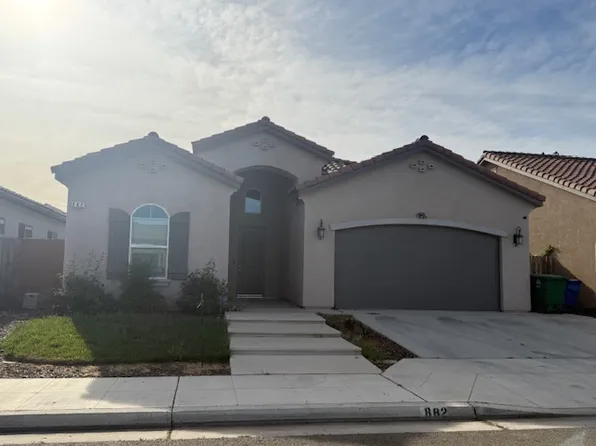 882 Diamante Ln, Madera, CA 93637