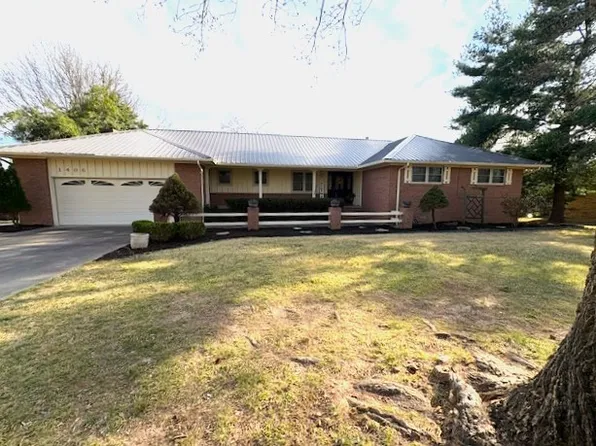 1406 Brentwood Dr, Harrison, AR 72601