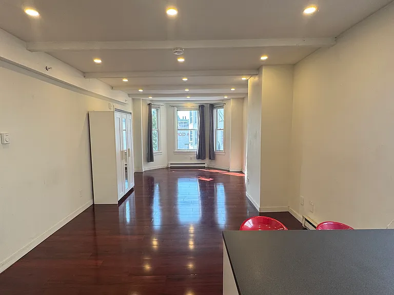 70 Bennington St #3 — Photo 4