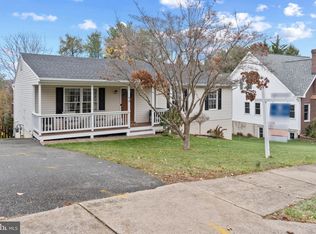 98 Fairfax St, Warrenton, VA 20186